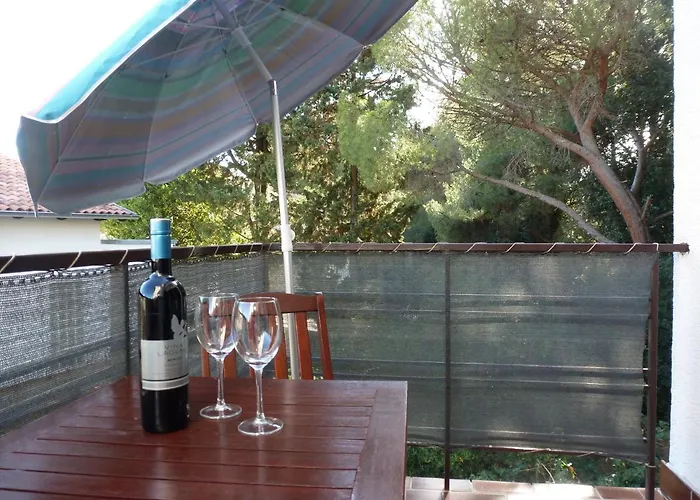 Samsa - Borik 아파트 로비니