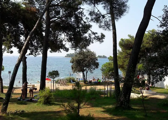 Samsa - Borik 아파트 로비니